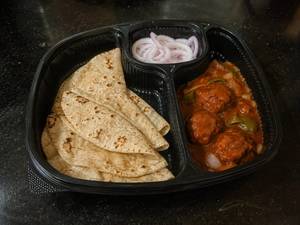 3 Roti With 3 Piece Chilli Chicken