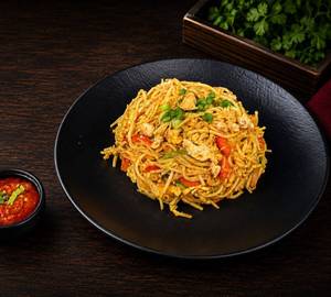 Chicken schz hakka noodles