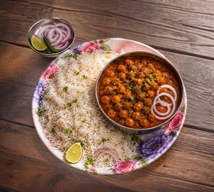 Choley Chawal With Green Chutney And Papad Achaar