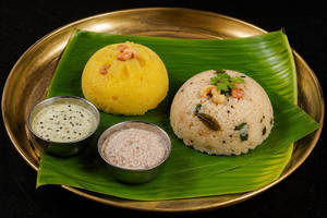 1 Upma + Pineapple Sheera (chow Chow Bath)