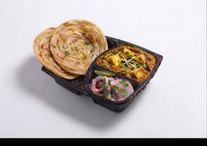 Kadhai Paneer With Butter Naan