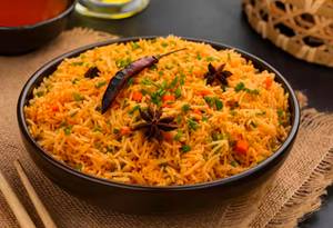 Veg Sichuan Fried Rice (Serves 2)
