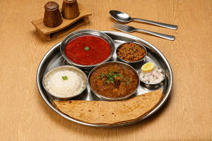 Chicken Masala Thali