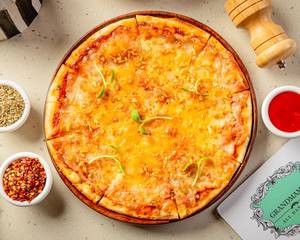 Quattro Formaggi Pizza