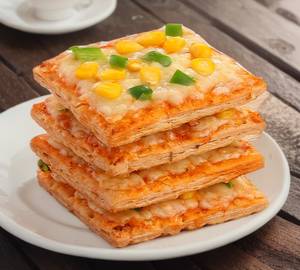 Puff Pizza [4 Pieces]