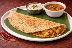 Kaaram Masala Rawa Dosa