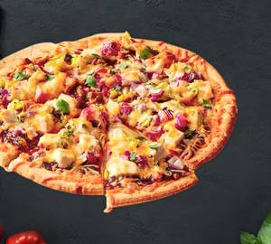 Treat'S Chicken Cheese Pizza