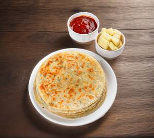 Payaz Paratha 2 Piece