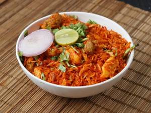Chicken schezwan fried rice