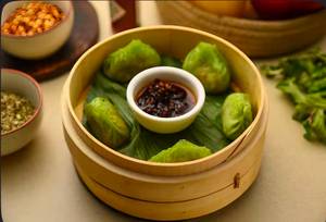 Water Chestnut & Spring Onion Dimsum (05 Pcs)
