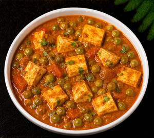 Matar Paneer