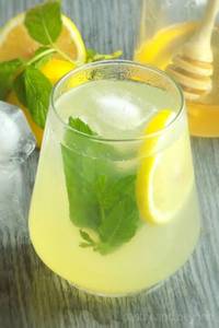Honey Lemonade