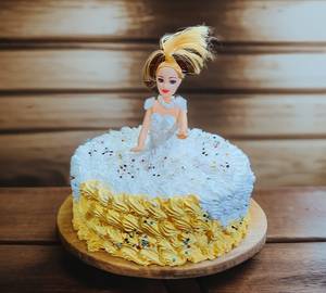 Doll cake