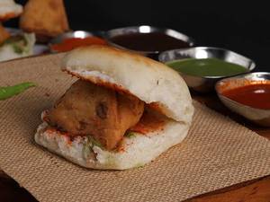 Samosa Pav