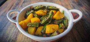 Aloo Bhindi Fry