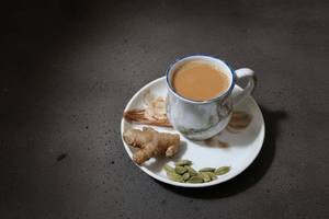 Adrak Elaichi Chai