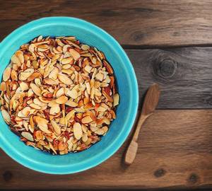 Roasted almonds