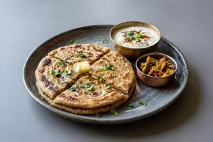 2 paneer parantha with curd