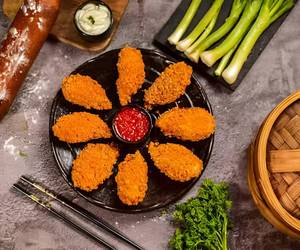 Chicken Kurkure Momos