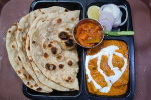 Paneer butter masala with 2 tandoori roti