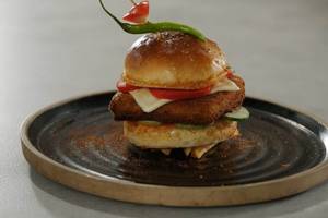 Tandoori Paneer Burger