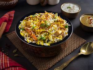 Veg Hyderabadi Dum Biryani