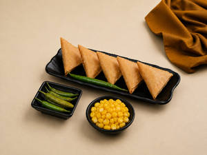 CORN SAMOSA (1PC)