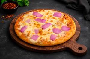 Cheesy Onion Pizza