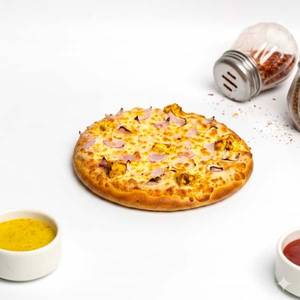 Onions & Paneer Pizza