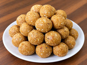 Shengdana Ladoo Jaggery 250Gms