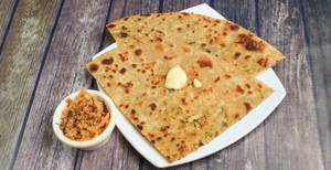Paneer Paratha [Serves 1]