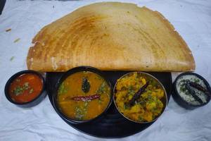 Butter Onion Masala Dosa