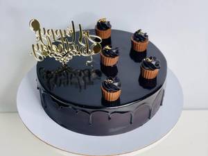 Classic chocolate cake