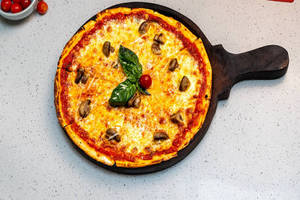 Al Fungi(mushroom) Pizza