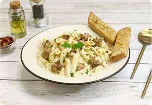 Chicken alfredo pasta