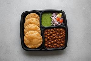 Chole Poori