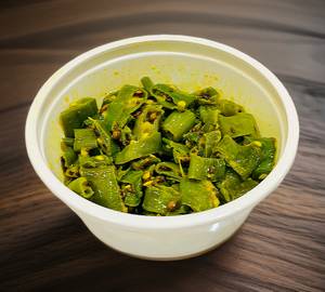Mini Mirchi Ke Tipore