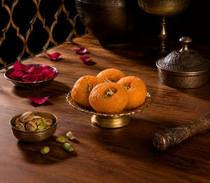 Desi Ghee Balushahi