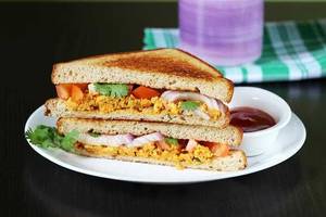 Paneer Tikka Sandwich [2 Pieces]