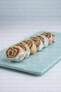 Anjeer Roll