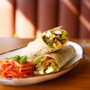 Paneer kathi roll