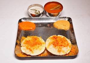 Ghee Podi Idli [2 Pieces]
