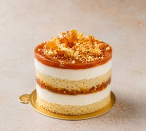 Almond Praline Crunch Pastry