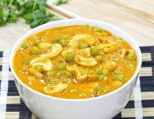 Kaju Paneer Mutter