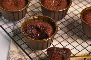 Chocolava Cake
