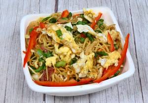 Egg Singapore Noodles