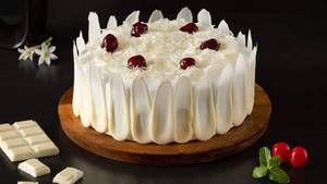 White Forest Premium Cake