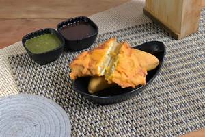 Bread Pakoda [2 Pieces]