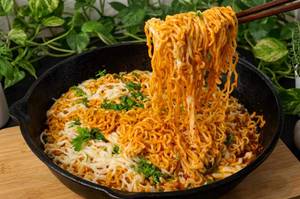 Veg cheese maggi