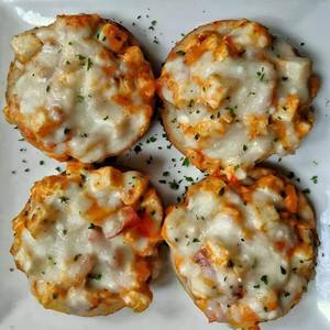 Paneer Garlic Bread